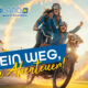Imagekampagne für aktive Mobilität: Frau führt Kind und Hund mit dem Lastenrad und fährt durch einen Feuerring.