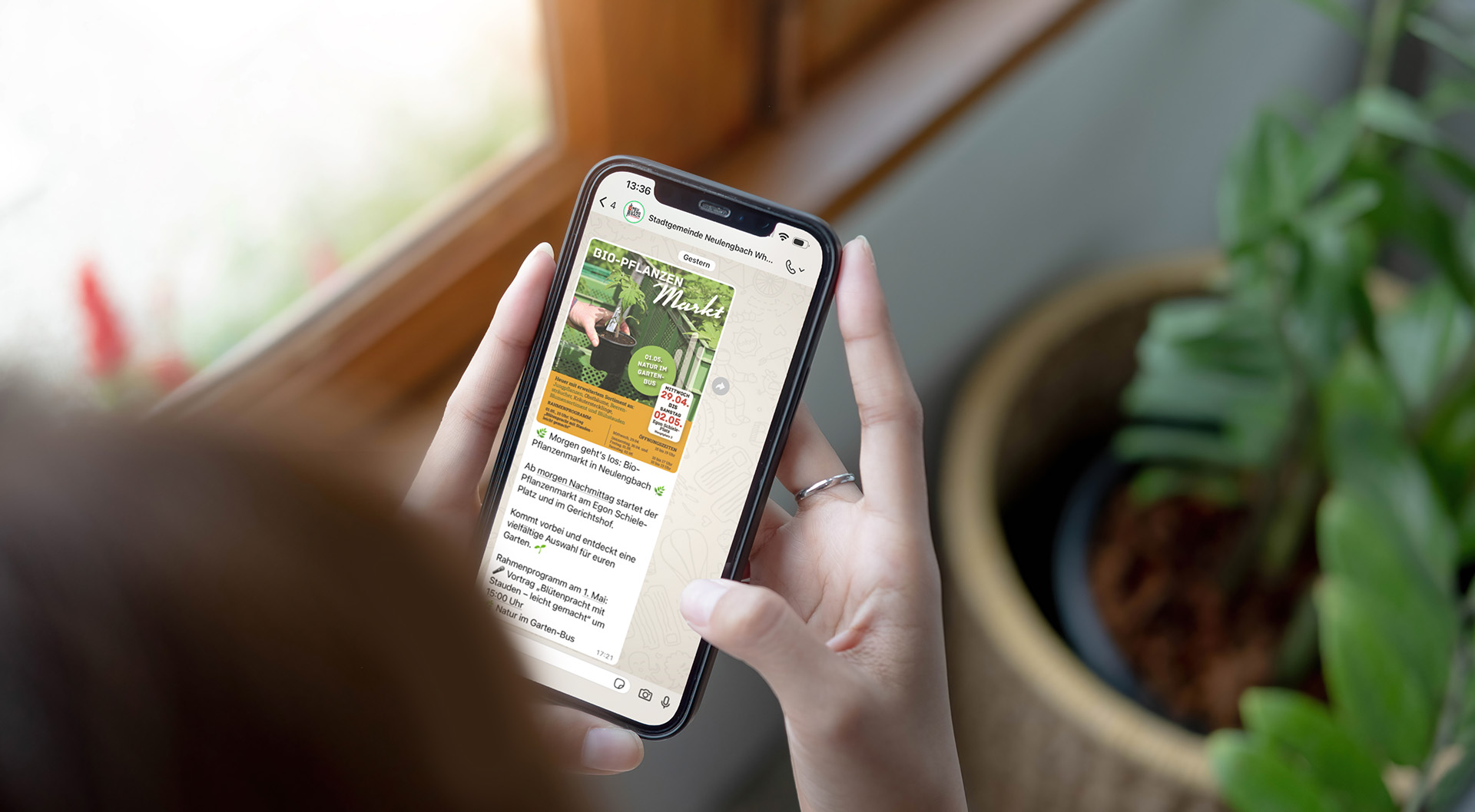 NLGB-whatsapp-mockup In Neulengbach wird WhatsApp für unterschiedliche Inhalte genutzt: Veranstaltungen, Krisenkommunikation, Informationen über Services der Stadtgemeinde, Baustellen sowie aktuelle Hinweise für Bürger*innen.